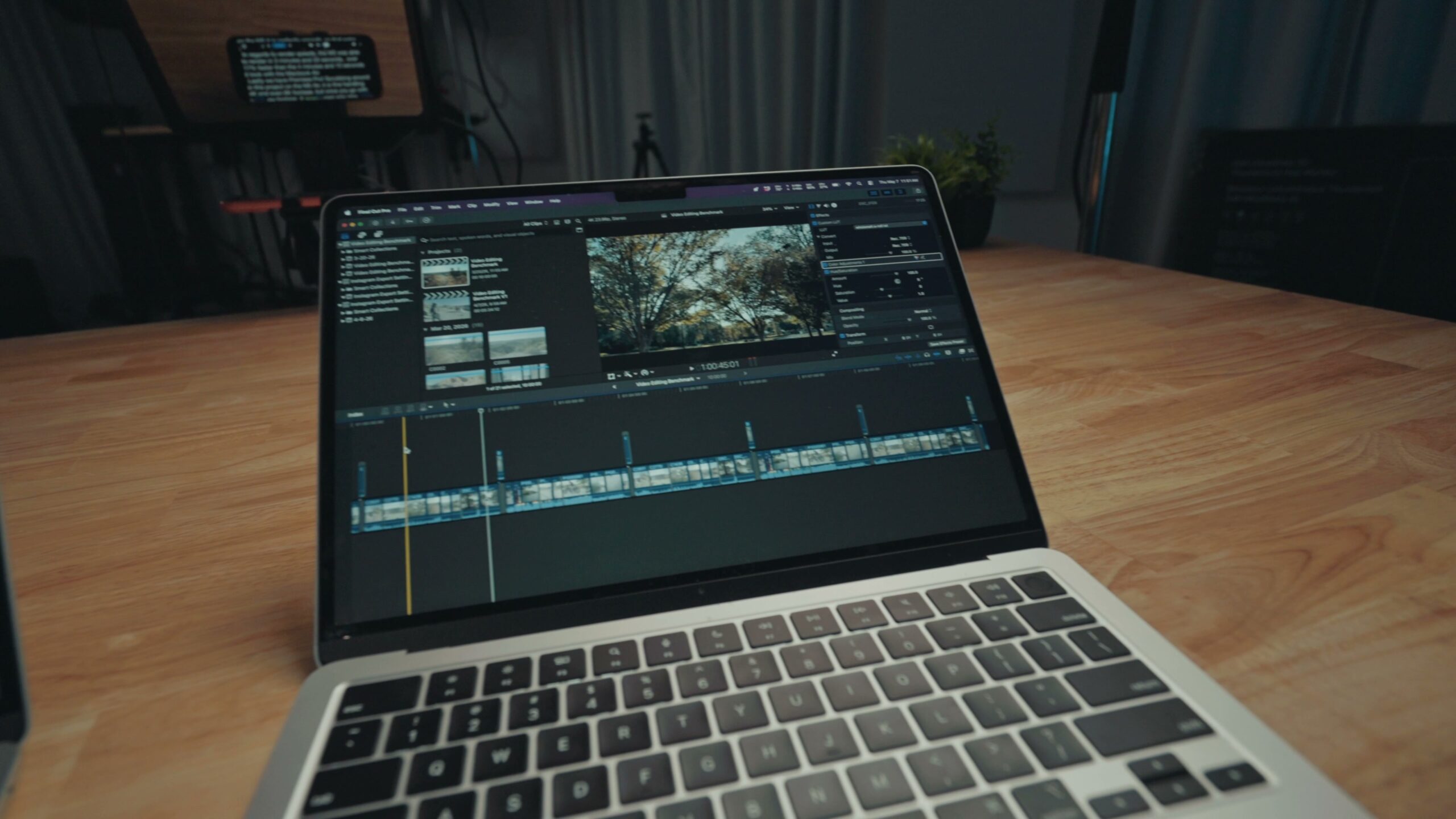 Final Cut Pro playing back raw footage smoothly on the MacBook Air