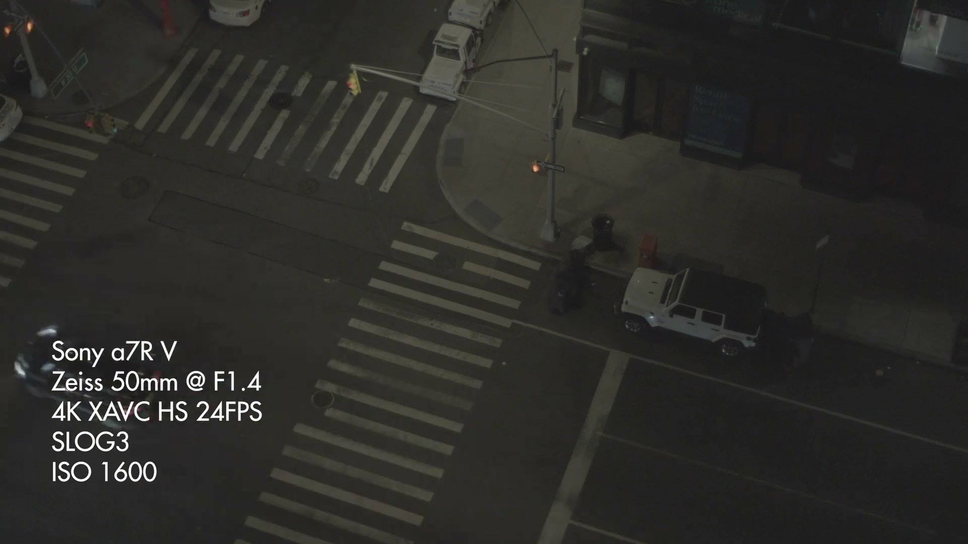 The same intersection at ISO 1600