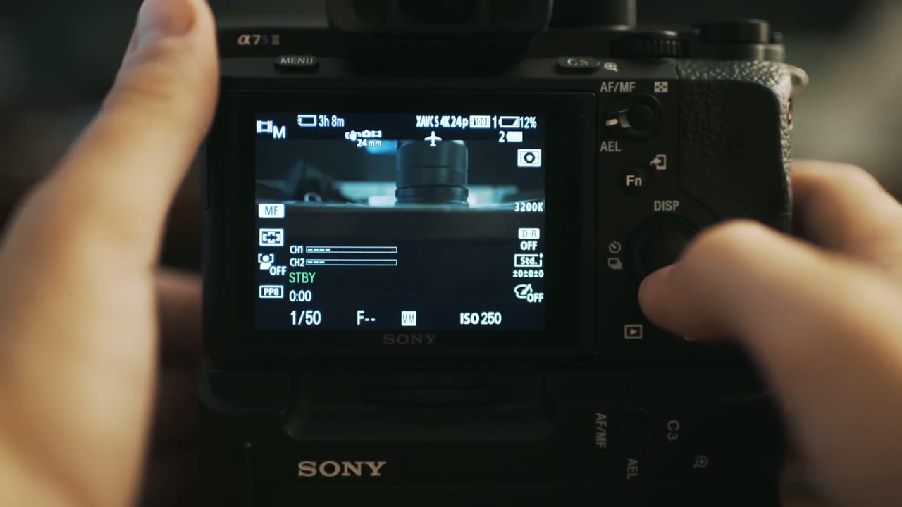Same a7S II standby screen with XAVC S 4K24p and ISO 250, battery now down to 12%