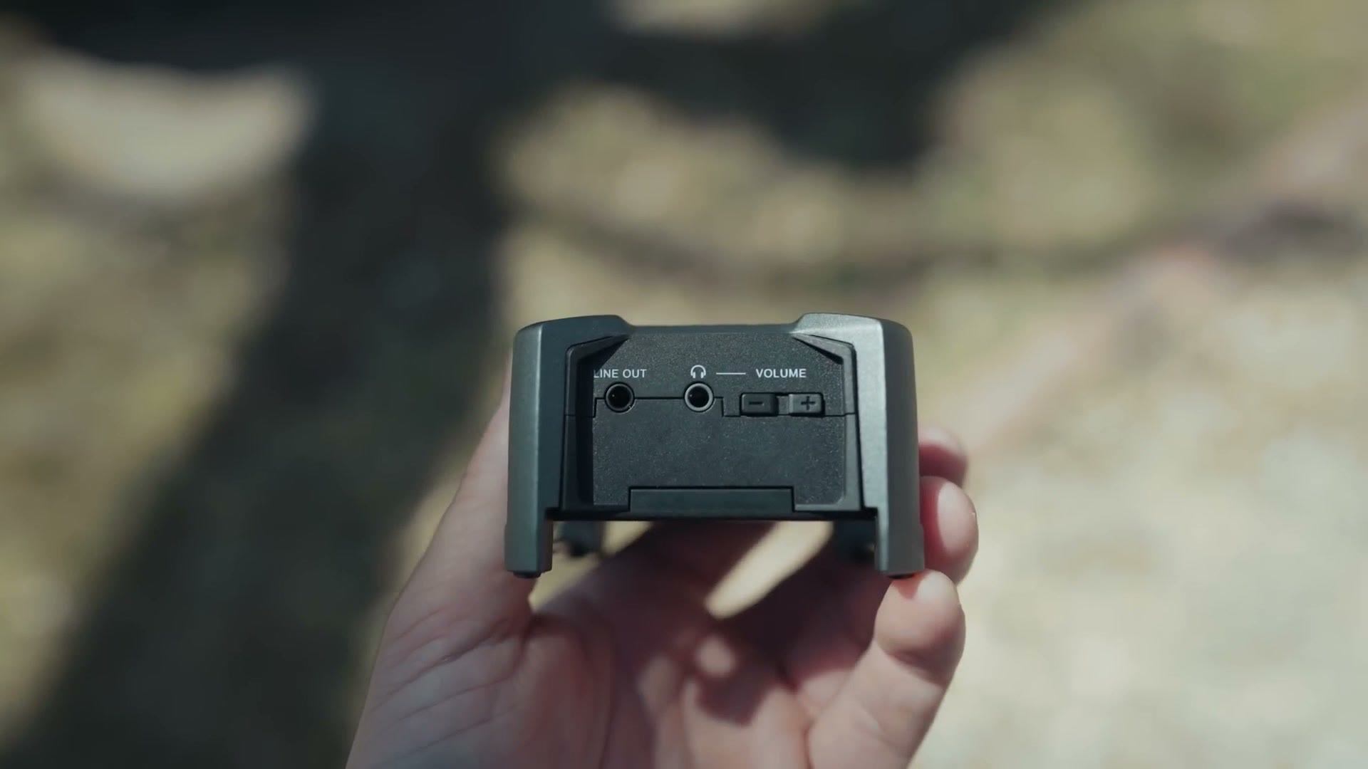 Line out and headphone jack on the back of the F3