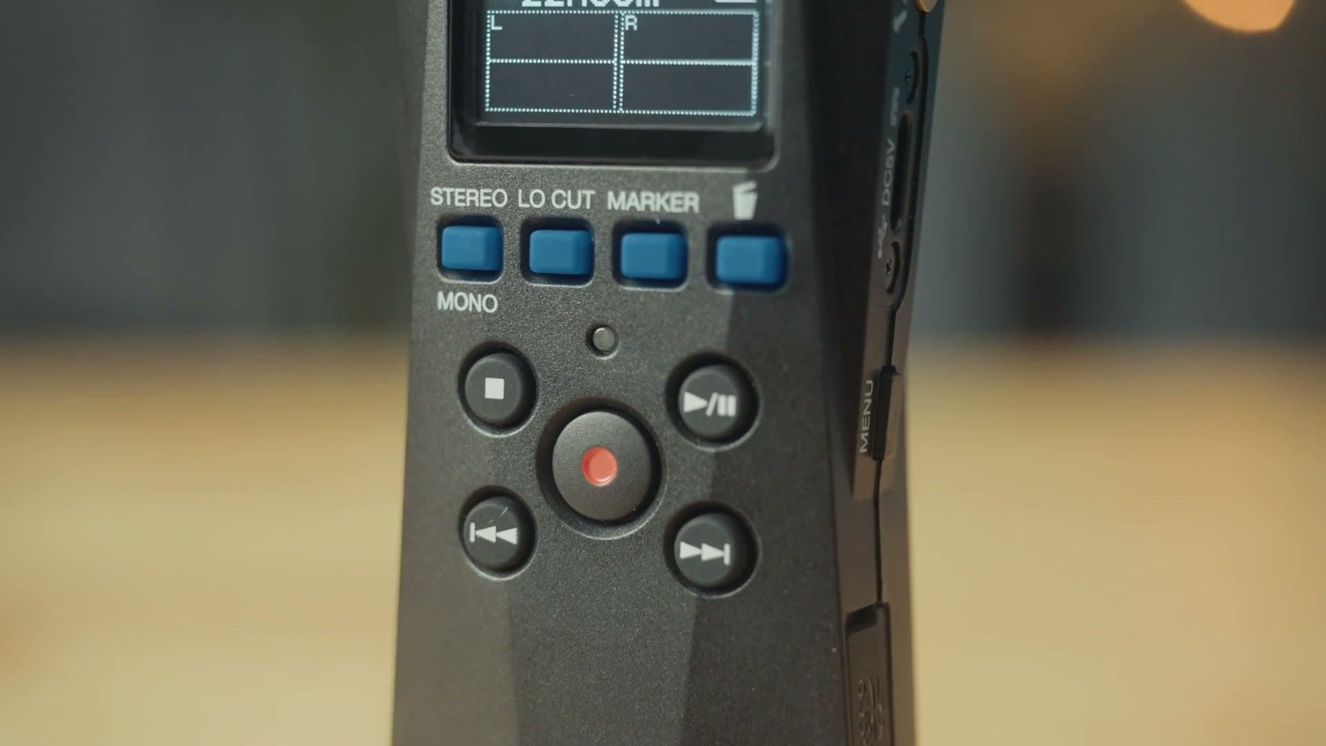 The soft touch transport buttons on the Zoom H1essential