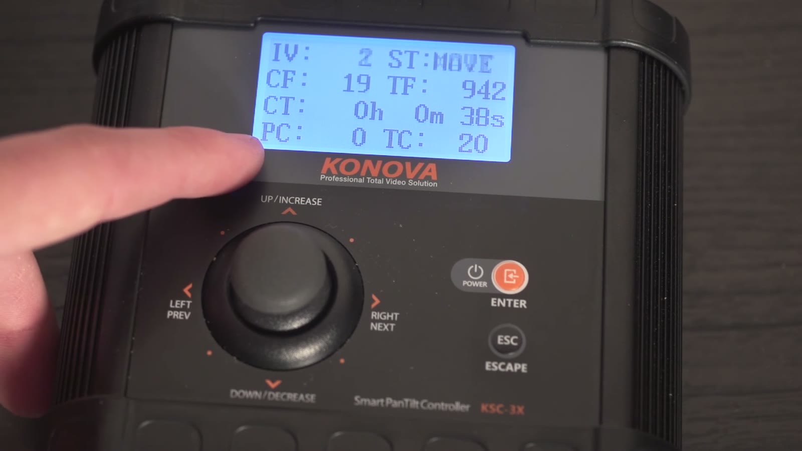 Konova status screen mid-move reading IV: 2 ST:MOVE, CF: 19 TF: 942, CT: 0h 0m 38s, PC: 0 TC: 20