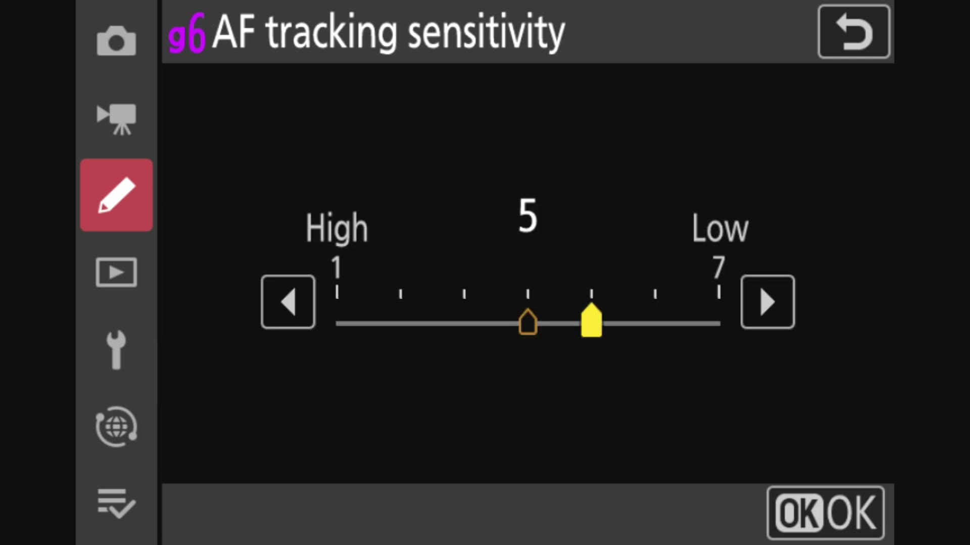 Nikon g6 AF tracking sensitivity slider set to 5 on a scale from 1 High to 7 Low