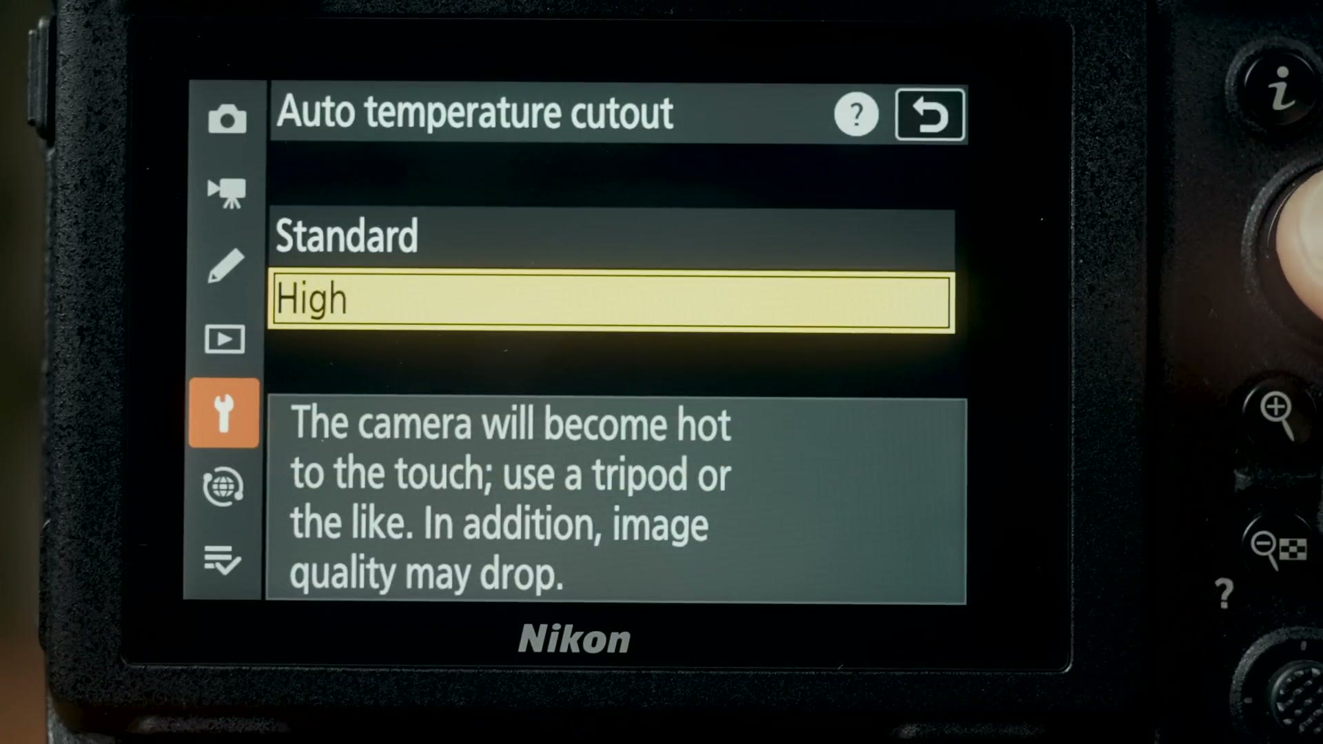Nikon Z9 auto temperature cutout menu set to high