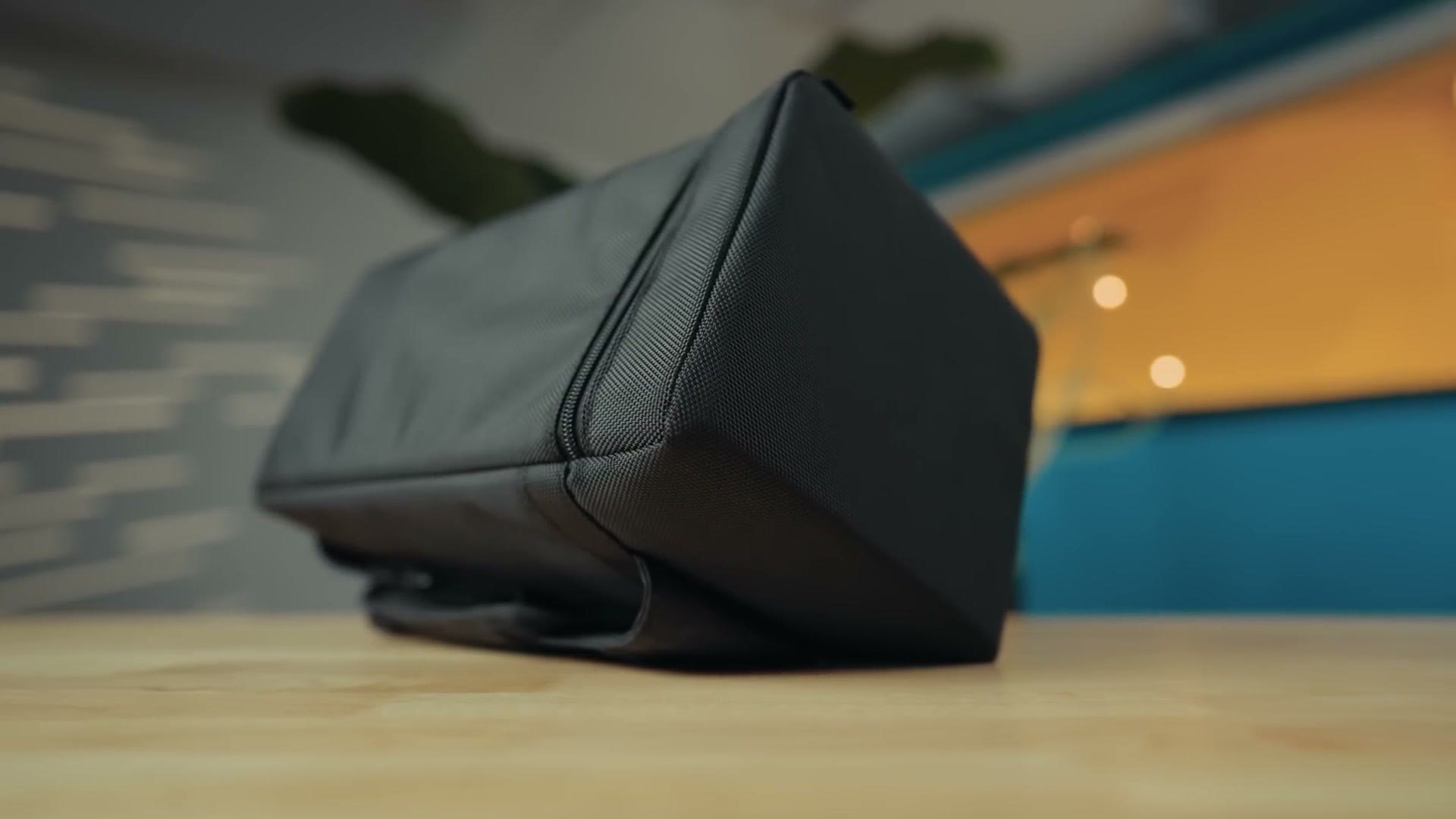 The large padded carrying case that ships with the Sigma 60-600mm