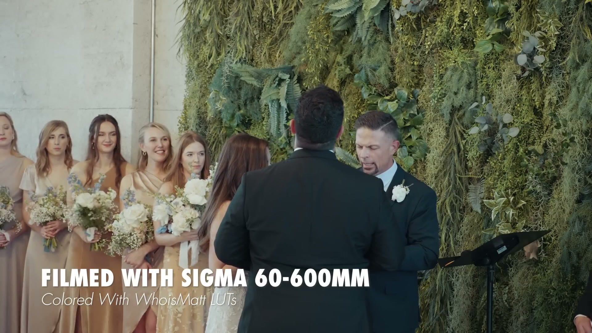 Wide shot of a wedding ceremony with bridesmaids, filmed with the Sigma 60-600mm
