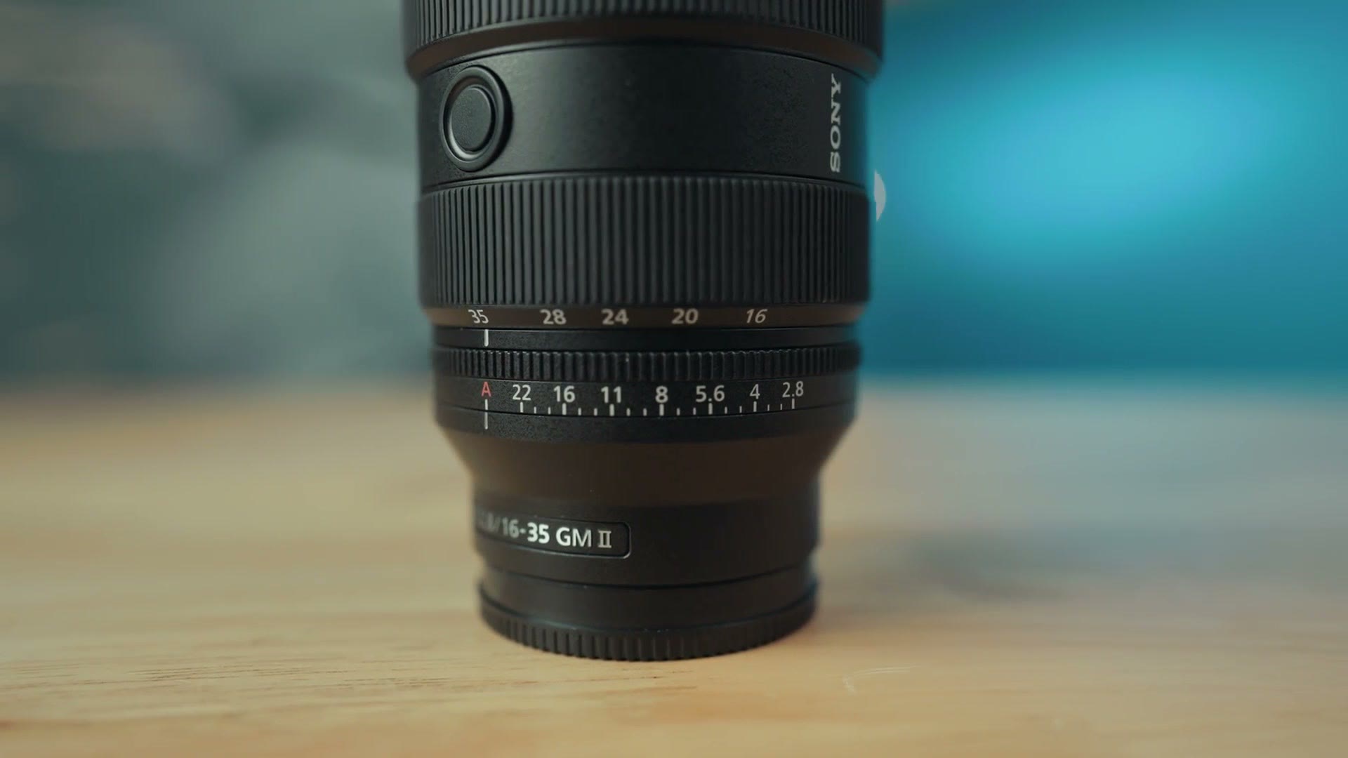 A close look at the Sony 16-35 GM II markings and control rings