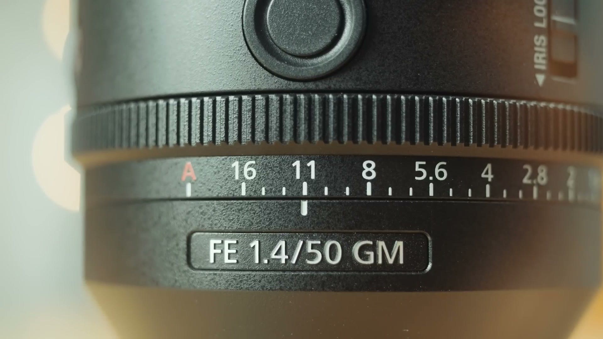 Close up of the aperture ring on the Sony FE 1.4/50 GM