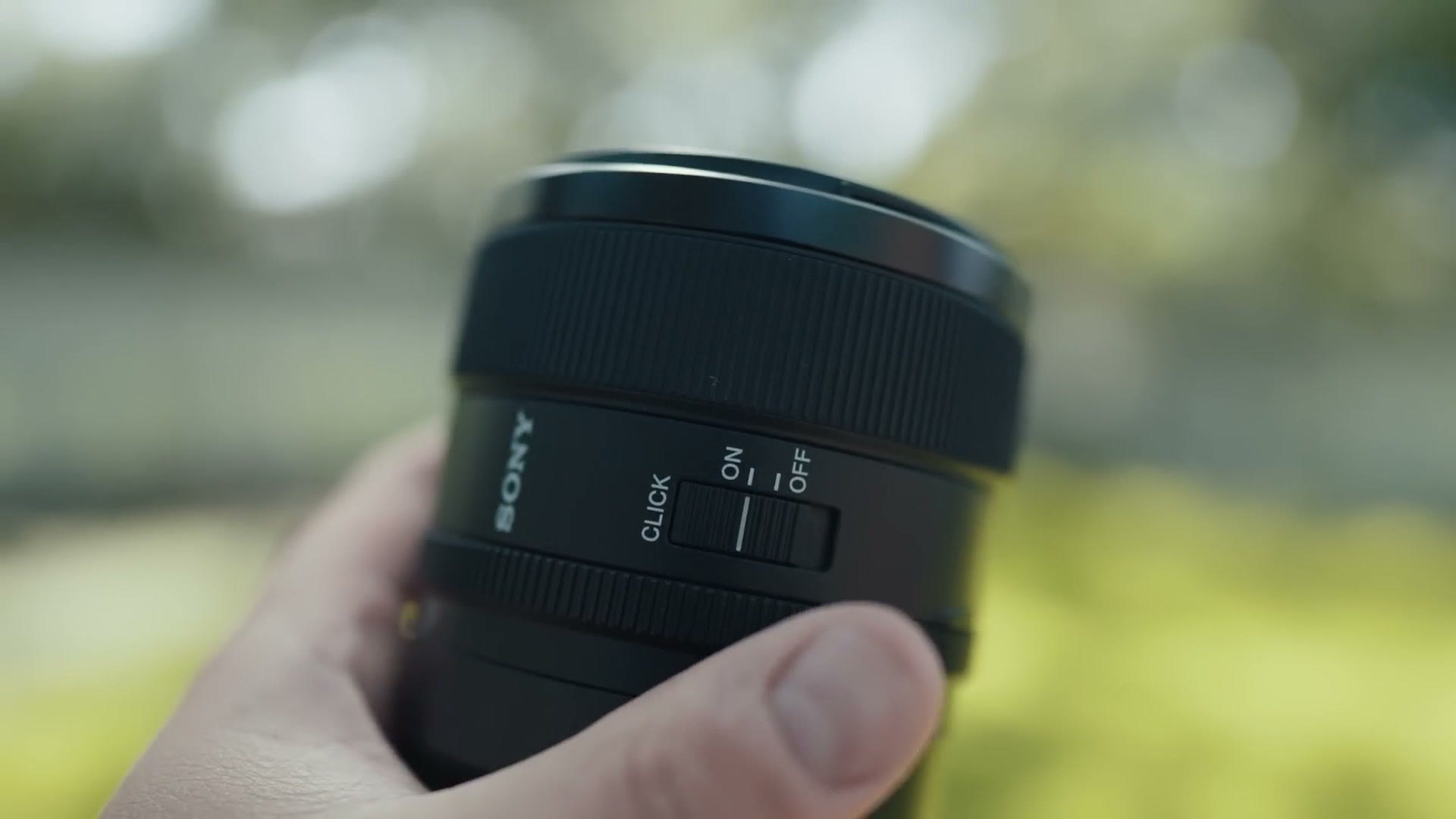 The click on and off switch on the aperture ring of the Sony 50mm f/1.2 GM
