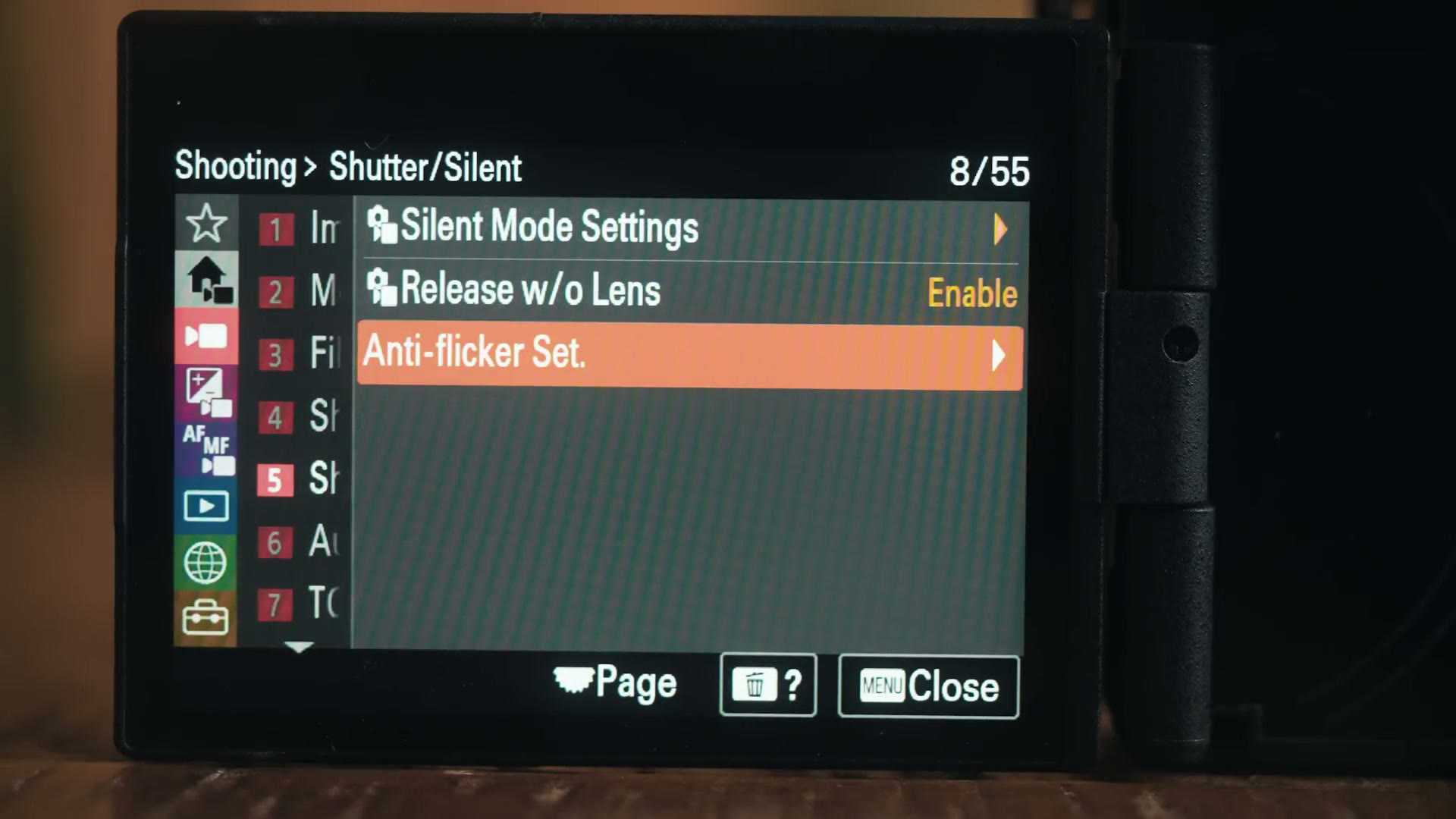 The Sony a7R V menu showing the Shutter and Silent page with Anti-flicker Set highlighted