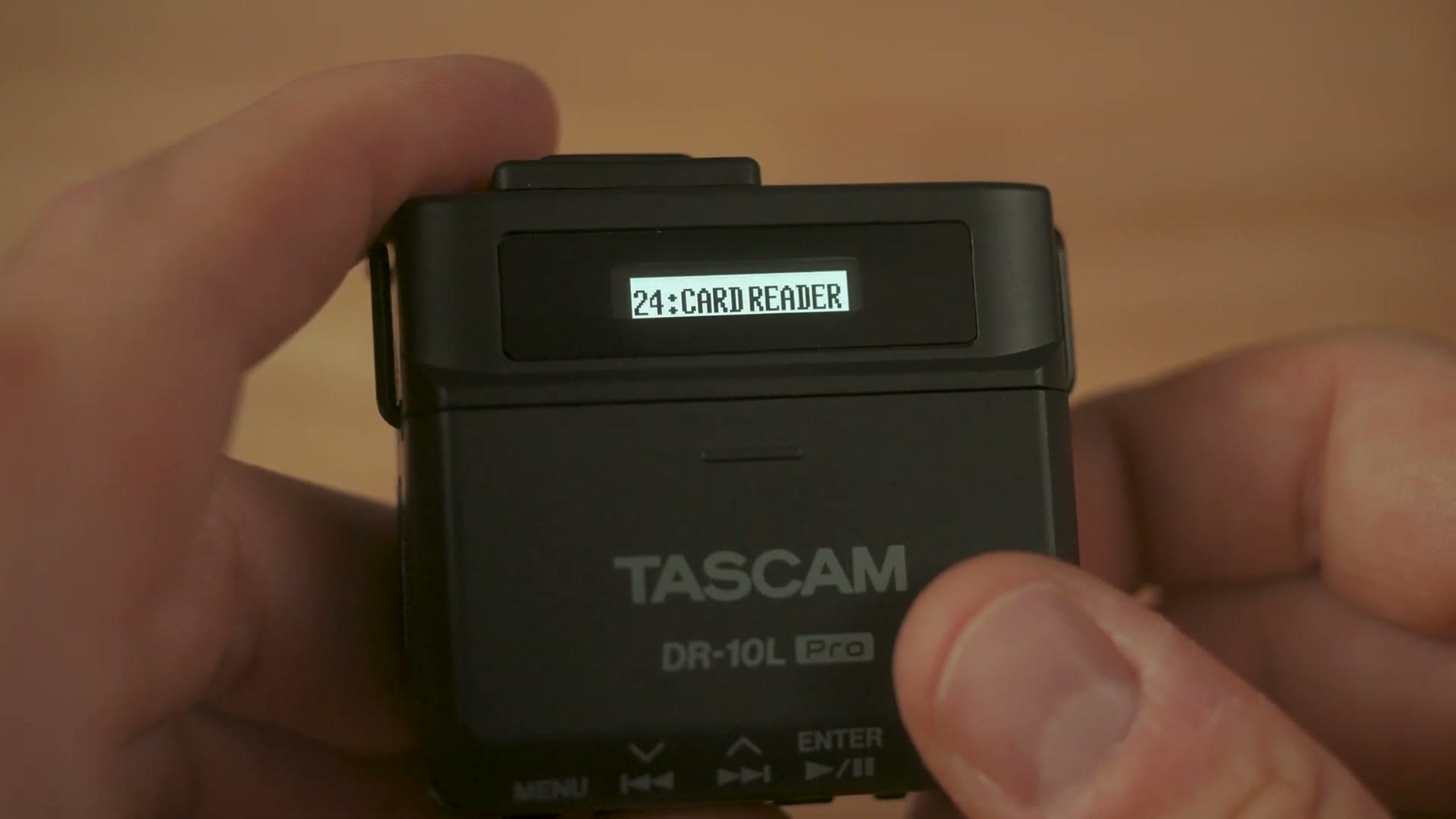 The DR-10L Pro screen showing menu 24, Card Reader