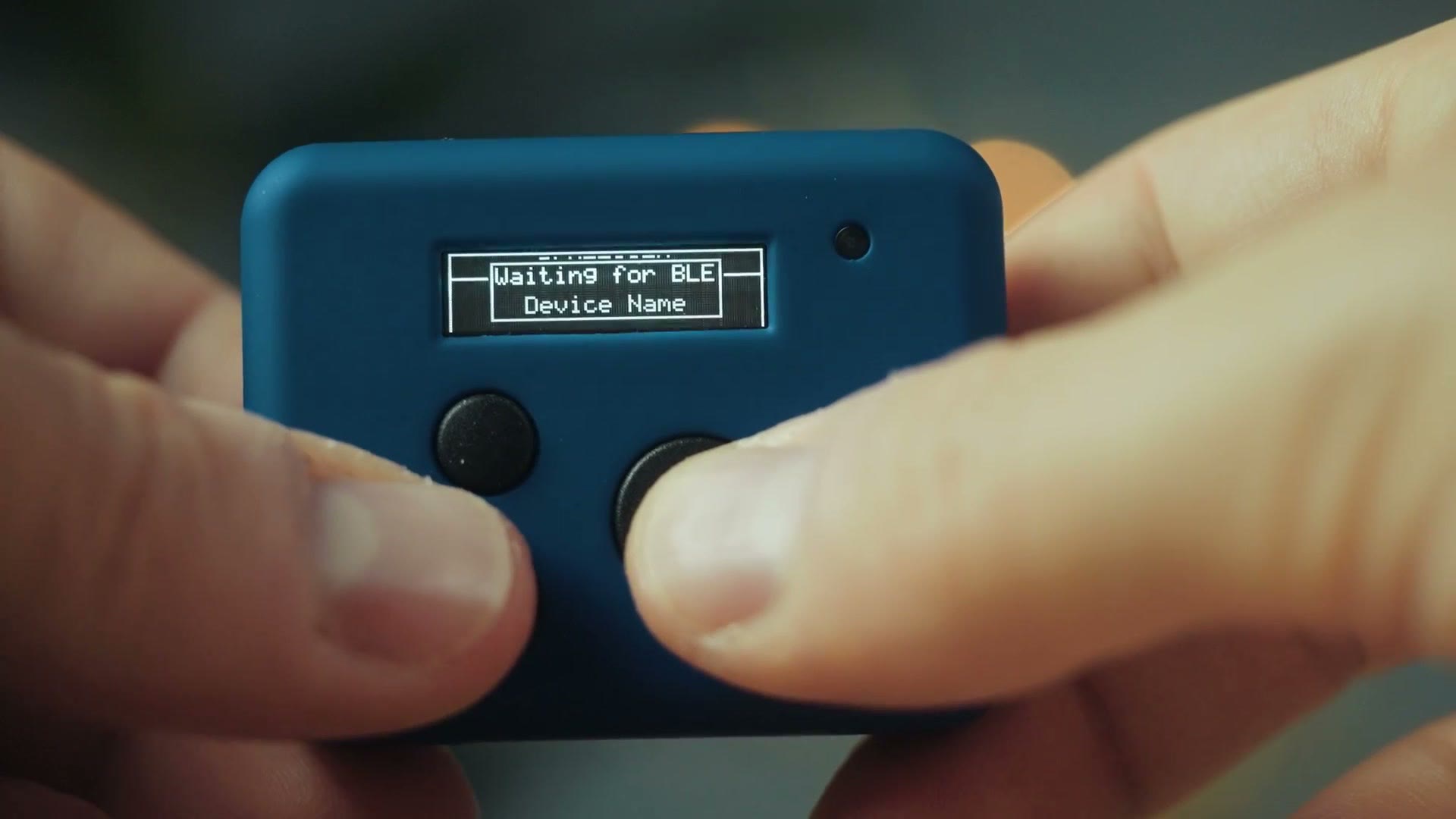 The UltraSync BLUE screen reading Waiting for BLE Device Name