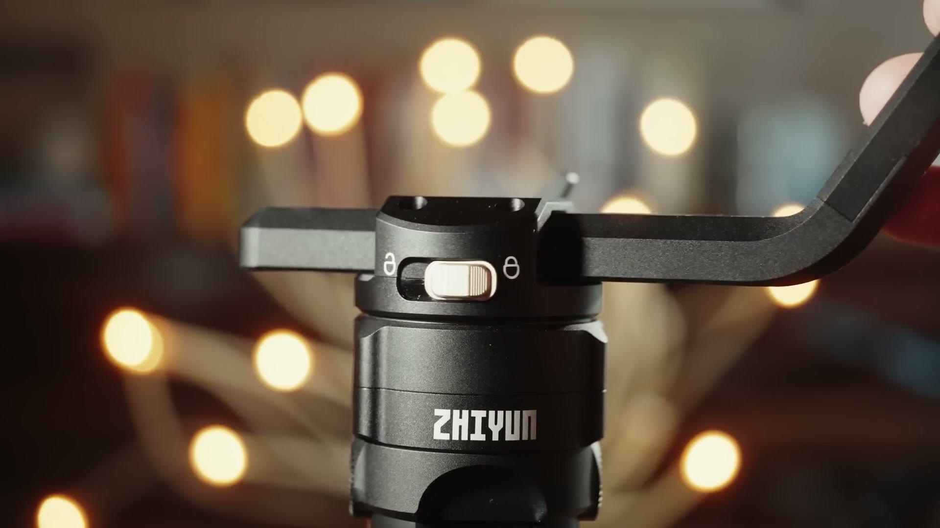 The arm locking switch on the Zhiyun Crane 2S