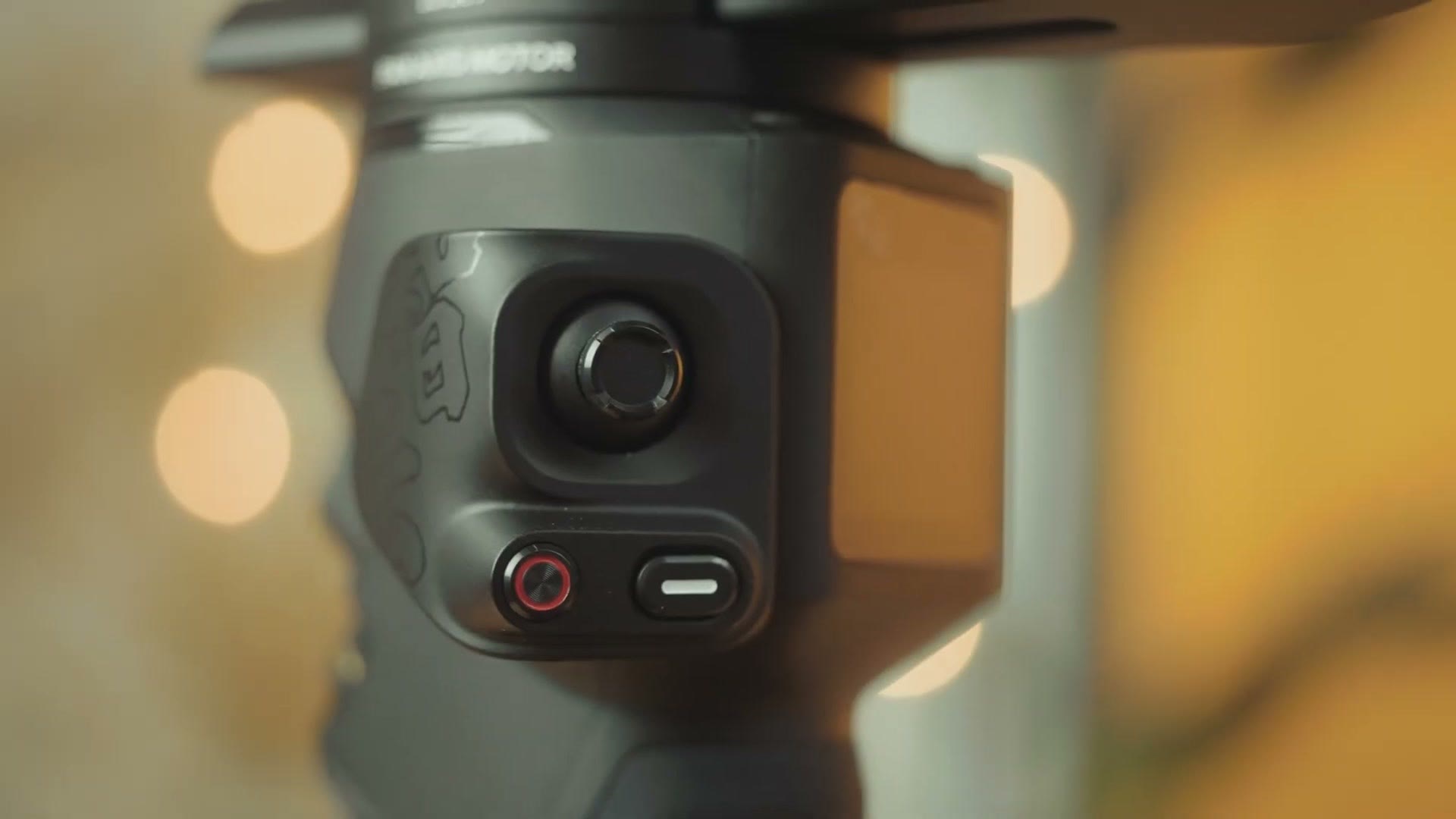 Close up of the joystick and record button on the right side of the Zhiyun Crane 4